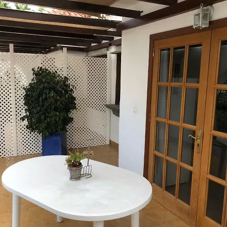 Bungalow En Campo De Golf *